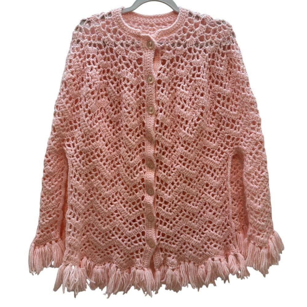 Crochet Women's Poncho Cape Button Front‎ Fringe Knit Cottage Pink Vintage SZ M